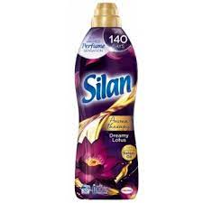 Silan Aroma Therapy Dreamy Lotus Fabric Softener (32 washes) 800ml